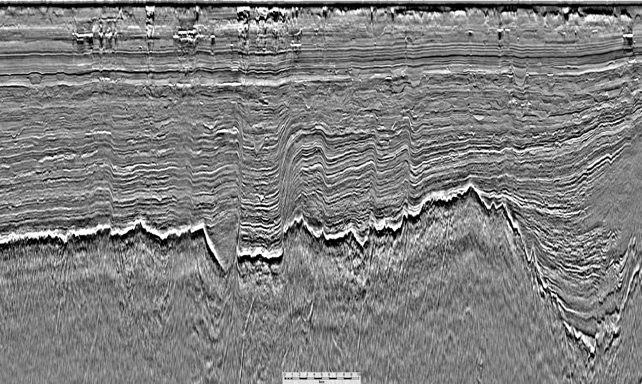 TGS Seismic Data Example - Malaysia - Natuna (1256 x 752) (1)